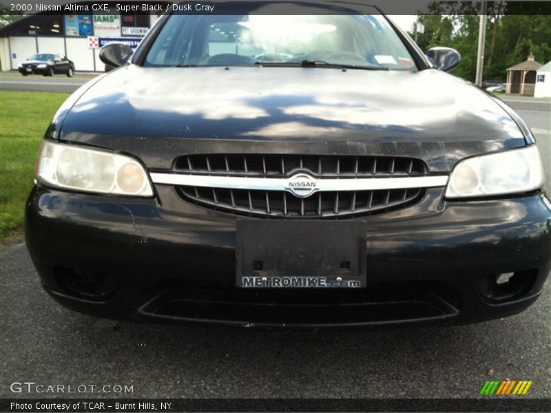 Super Black / Dusk Gray 2000 Nissan Altima GXE