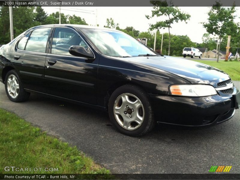Super Black / Dusk Gray 2000 Nissan Altima GXE