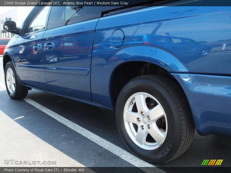 Atlantic Blue Pearl / Medium Slate Gray 2006 Dodge Grand Caravan SXT