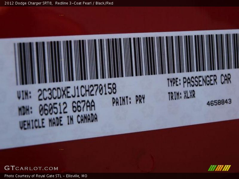Redline 3-Coat Pearl / Black/Red 2012 Dodge Charger SRT8