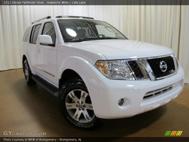 Avalanche White / Cafe Latte 2012 Nissan Pathfinder Silver