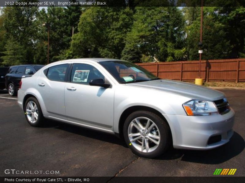 Bright Silver Metallic / Black 2012 Dodge Avenger SE V6