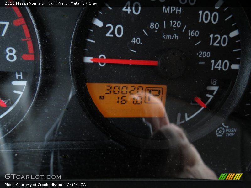 Night Armor Metallic / Gray 2010 Nissan Xterra S