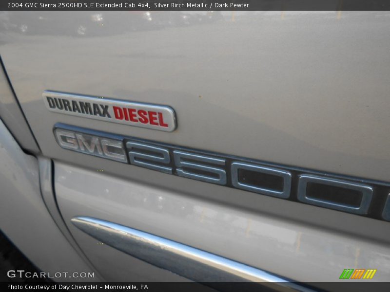 Silver Birch Metallic / Dark Pewter 2004 GMC Sierra 2500HD SLE Extended Cab 4x4