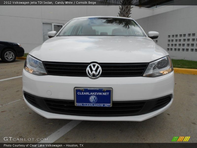 Candy White / Cornsilk Beige 2012 Volkswagen Jetta TDI Sedan