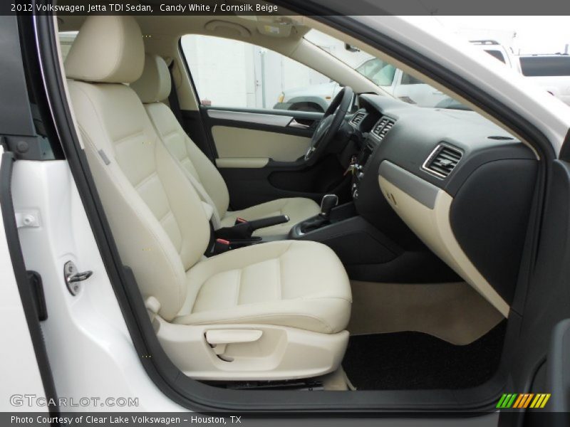 Candy White / Cornsilk Beige 2012 Volkswagen Jetta TDI Sedan