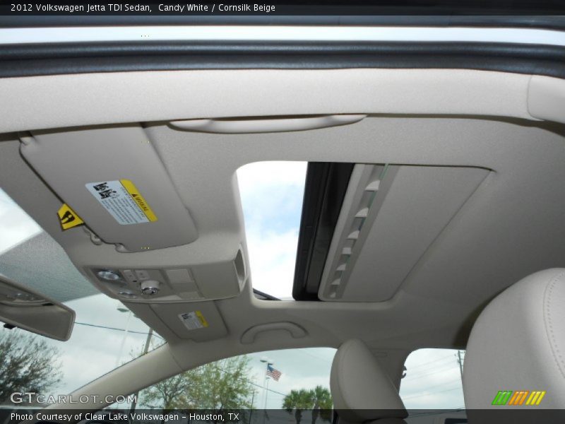 Candy White / Cornsilk Beige 2012 Volkswagen Jetta TDI Sedan