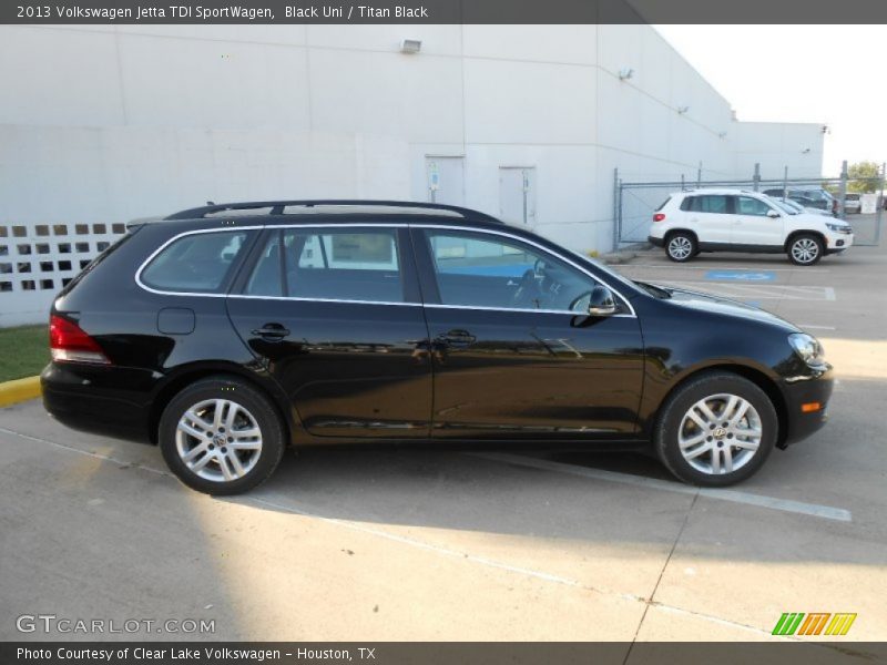 Black Uni / Titan Black 2013 Volkswagen Jetta TDI SportWagen