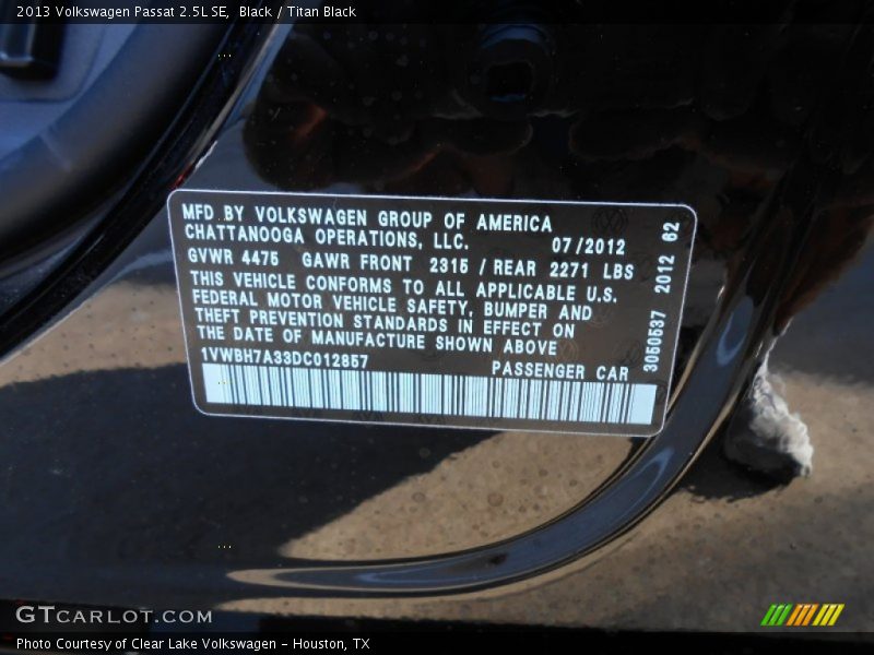 Black / Titan Black 2013 Volkswagen Passat 2.5L SE