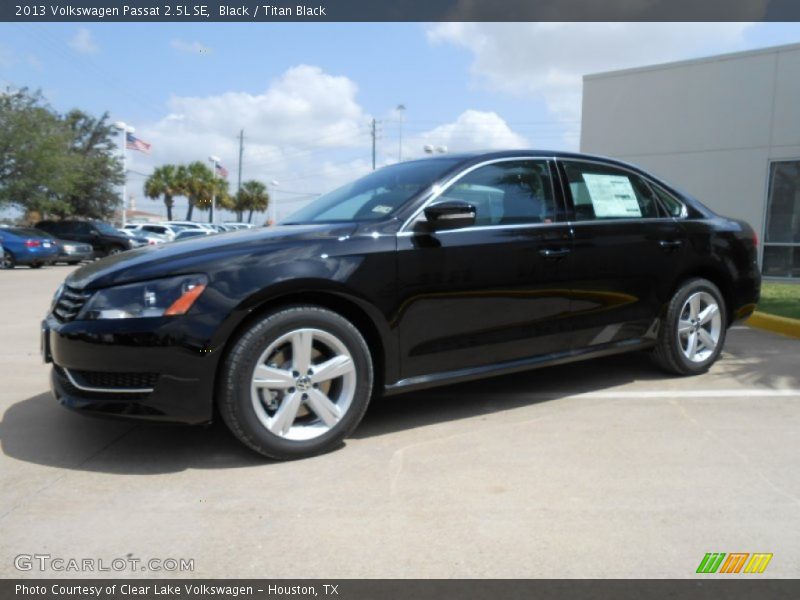 Black / Titan Black 2013 Volkswagen Passat 2.5L SE