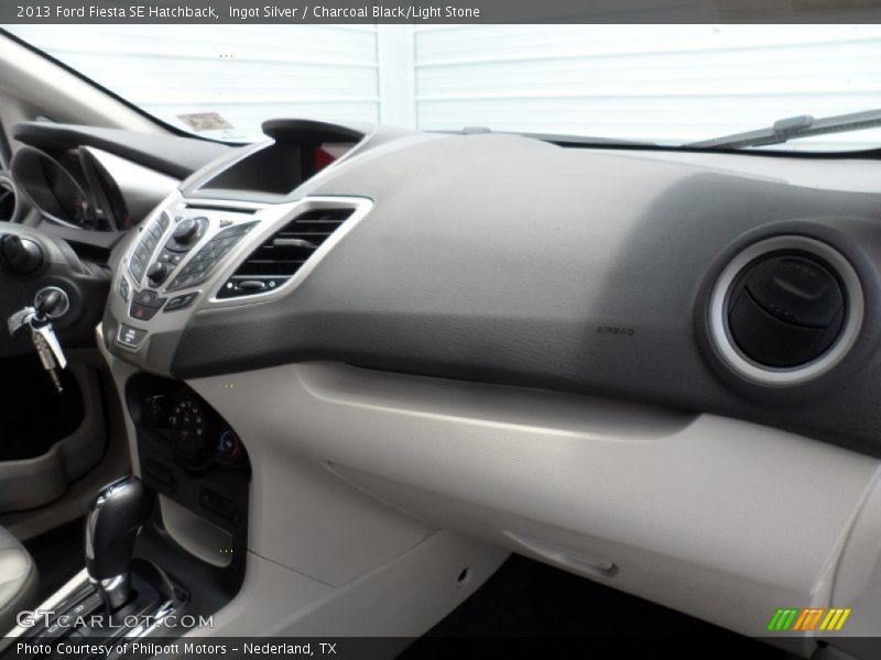 Ingot Silver / Charcoal Black/Light Stone 2013 Ford Fiesta SE Hatchback