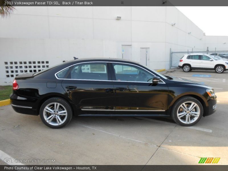 Black / Titan Black 2013 Volkswagen Passat TDI SEL