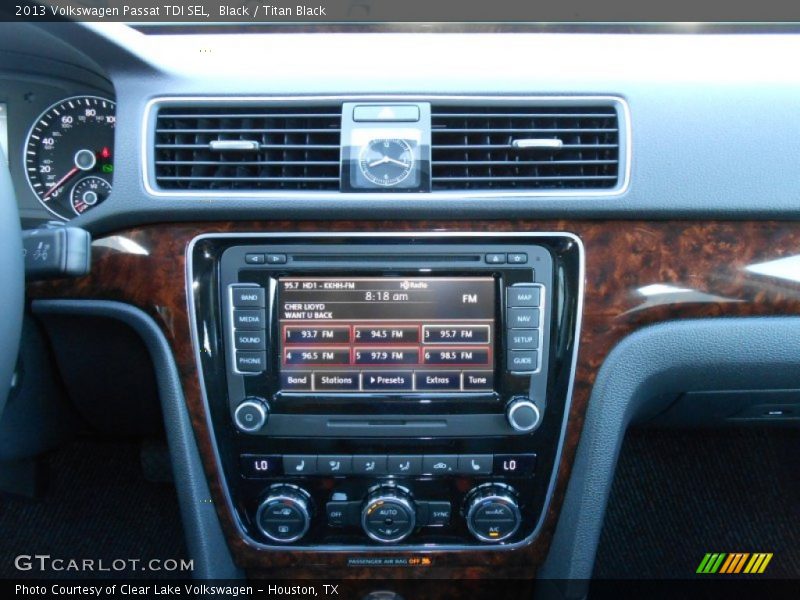 Black / Titan Black 2013 Volkswagen Passat TDI SEL
