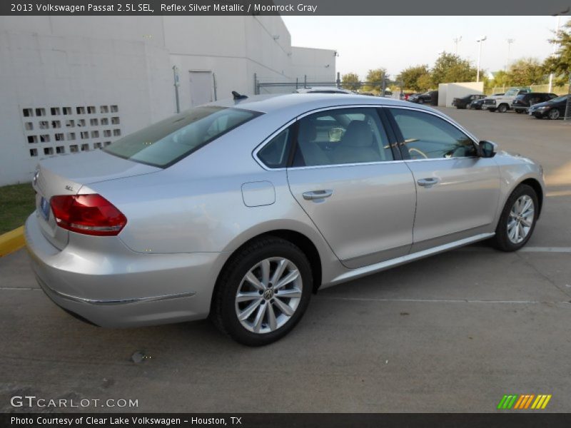 Reflex Silver Metallic / Moonrock Gray 2013 Volkswagen Passat 2.5L SEL