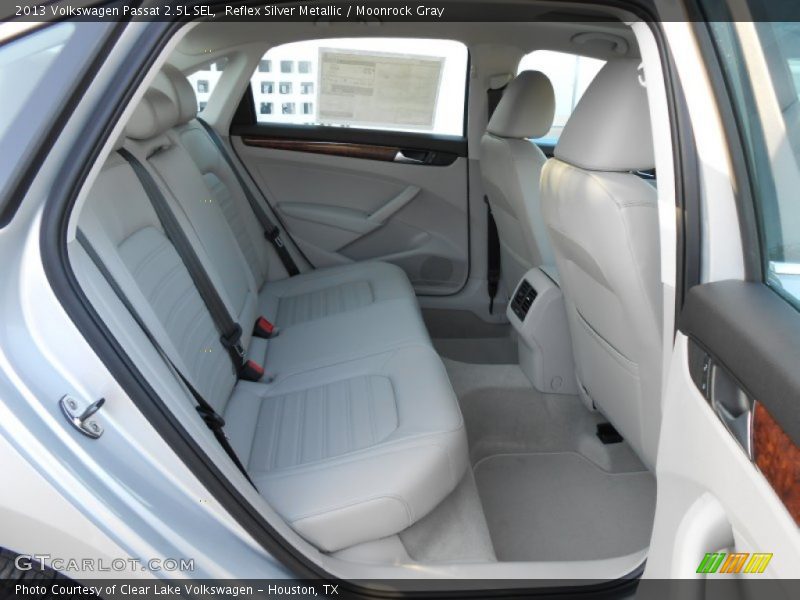  2013 Passat 2.5L SEL Moonrock Gray Interior