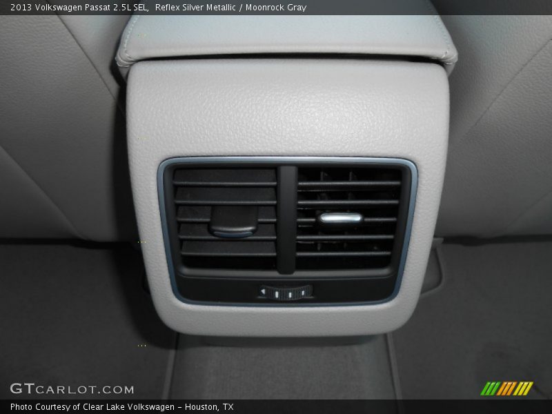 Reflex Silver Metallic / Moonrock Gray 2013 Volkswagen Passat 2.5L SEL
