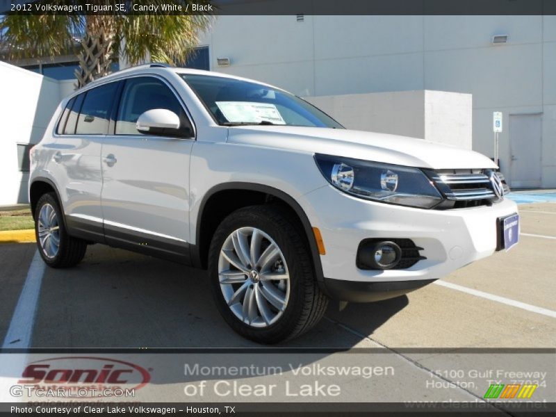 Candy White / Black 2012 Volkswagen Tiguan SE