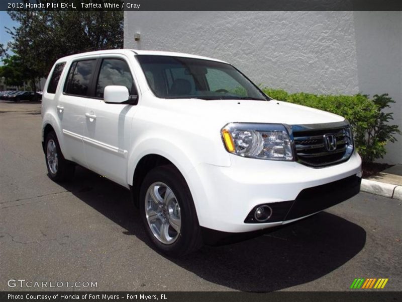 Front 3/4 View of 2012 Pilot EX-L