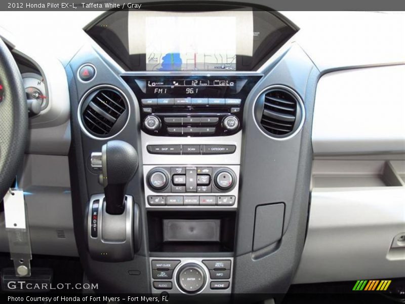 Controls of 2012 Pilot EX-L