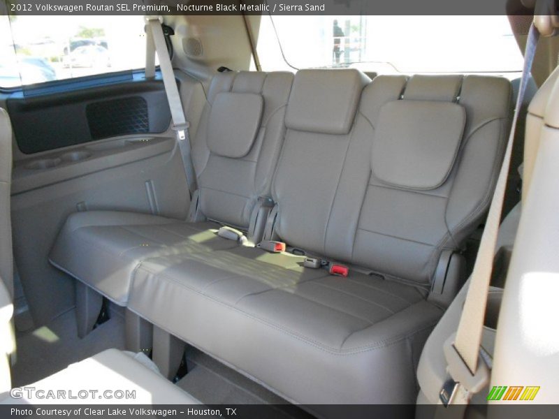 Nocturne Black Metallic / Sierra Sand 2012 Volkswagen Routan SEL Premium