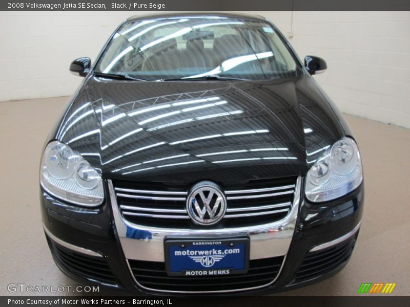 Black / Pure Beige 2008 Volkswagen Jetta SE Sedan