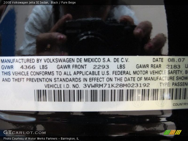 Black / Pure Beige 2008 Volkswagen Jetta SE Sedan