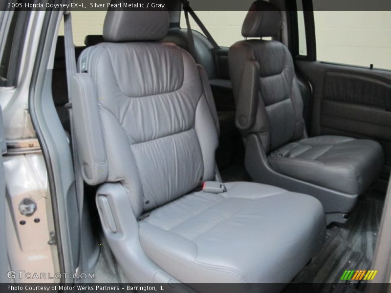 Silver Pearl Metallic / Gray 2005 Honda Odyssey EX-L