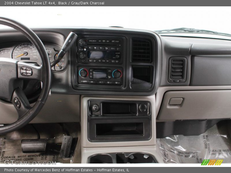 Black / Gray/Dark Charcoal 2004 Chevrolet Tahoe LT 4x4
