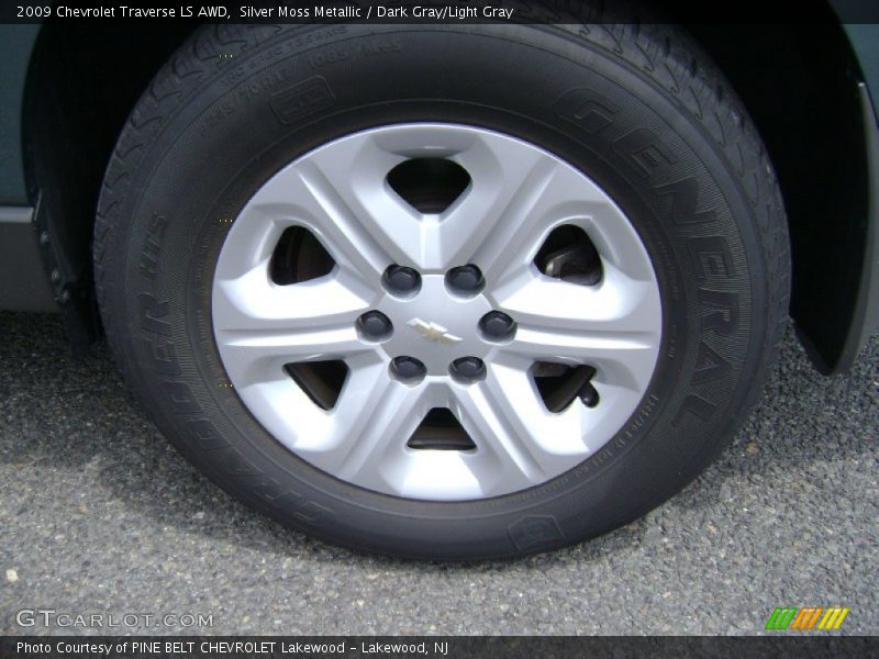 Silver Moss Metallic / Dark Gray/Light Gray 2009 Chevrolet Traverse LS AWD