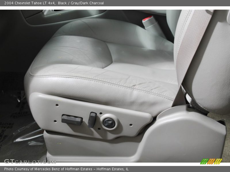 Black / Gray/Dark Charcoal 2004 Chevrolet Tahoe LT 4x4