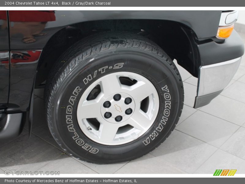 Black / Gray/Dark Charcoal 2004 Chevrolet Tahoe LT 4x4
