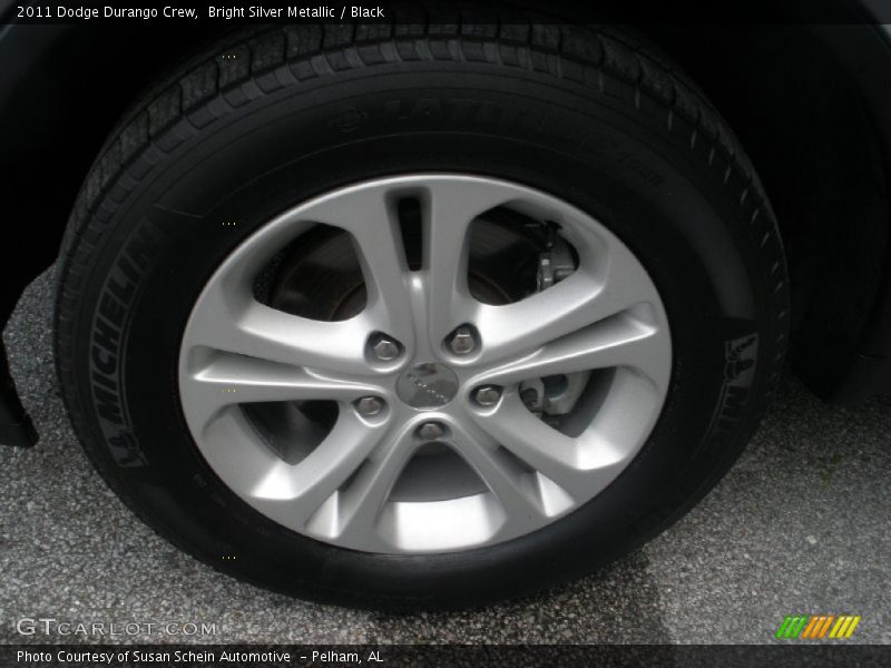 Bright Silver Metallic / Black 2011 Dodge Durango Crew