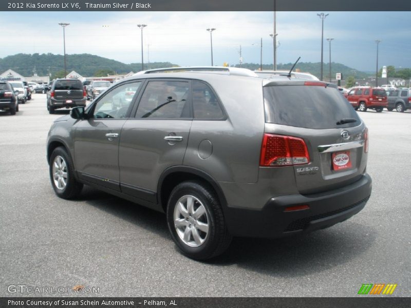Titanium Silver / Black 2012 Kia Sorento LX V6