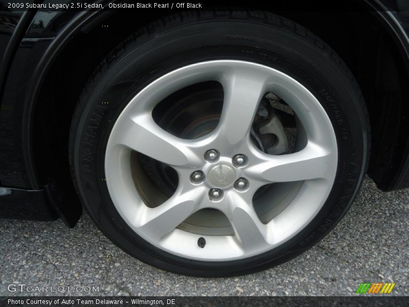 Obsidian Black Pearl / Off Black 2009 Subaru Legacy 2.5i Sedan