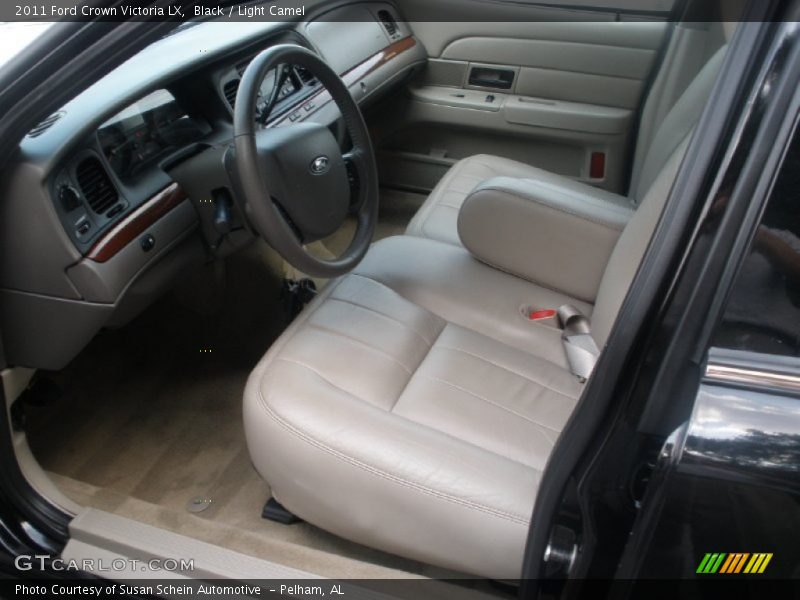 Black / Light Camel 2011 Ford Crown Victoria LX