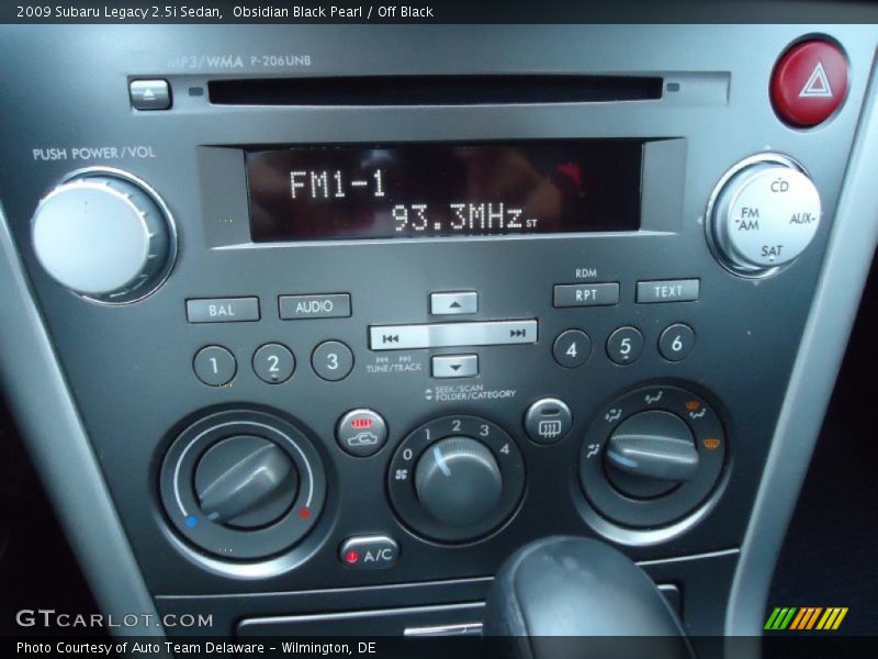 Obsidian Black Pearl / Off Black 2009 Subaru Legacy 2.5i Sedan