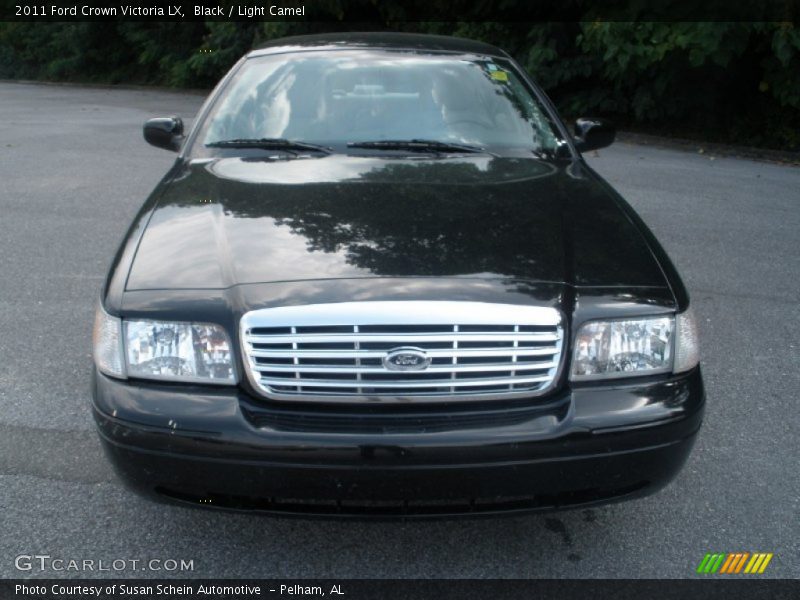 Black / Light Camel 2011 Ford Crown Victoria LX