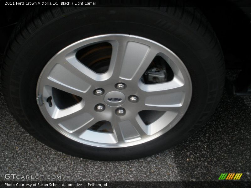 Black / Light Camel 2011 Ford Crown Victoria LX
