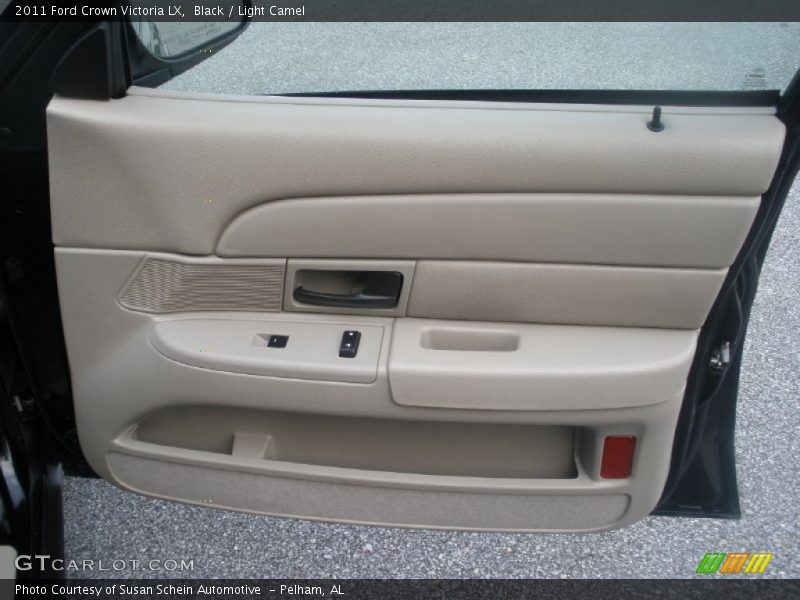 Black / Light Camel 2011 Ford Crown Victoria LX