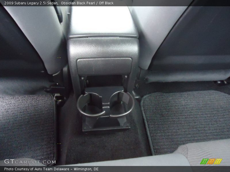 Obsidian Black Pearl / Off Black 2009 Subaru Legacy 2.5i Sedan