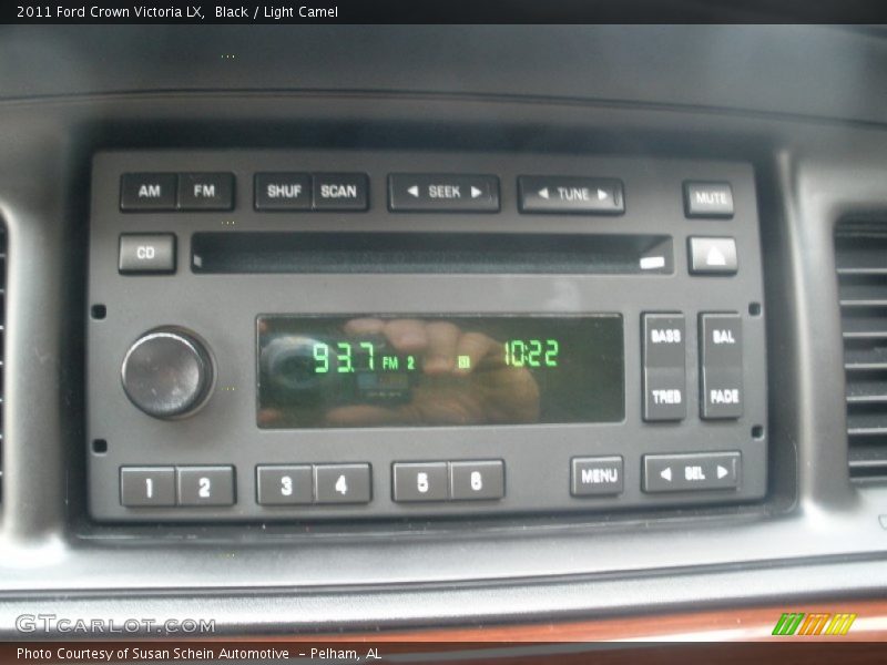 Black / Light Camel 2011 Ford Crown Victoria LX