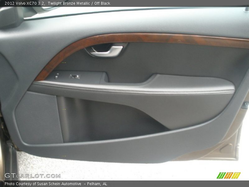 Door Panel of 2012 XC70 3.2