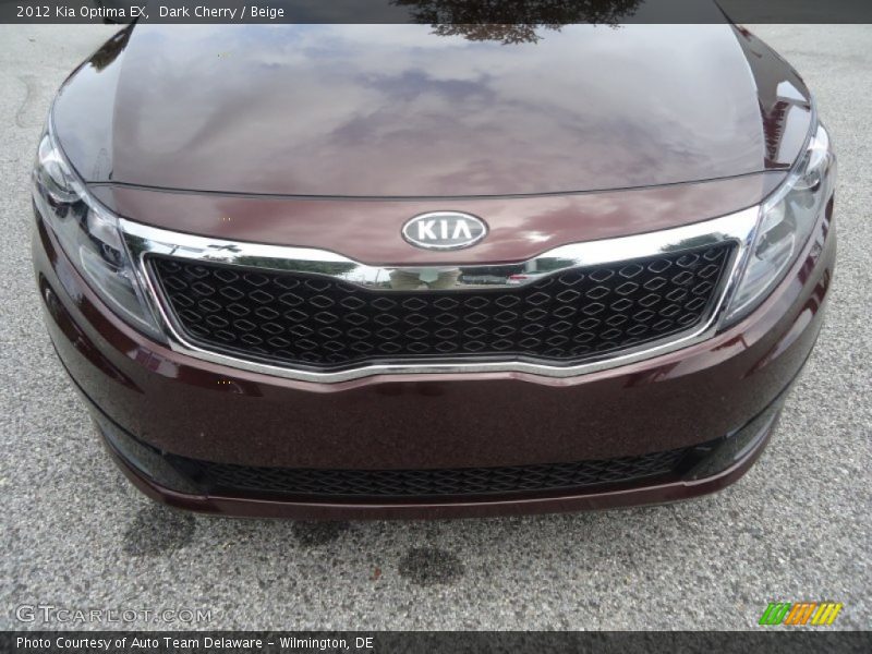 Dark Cherry / Beige 2012 Kia Optima EX