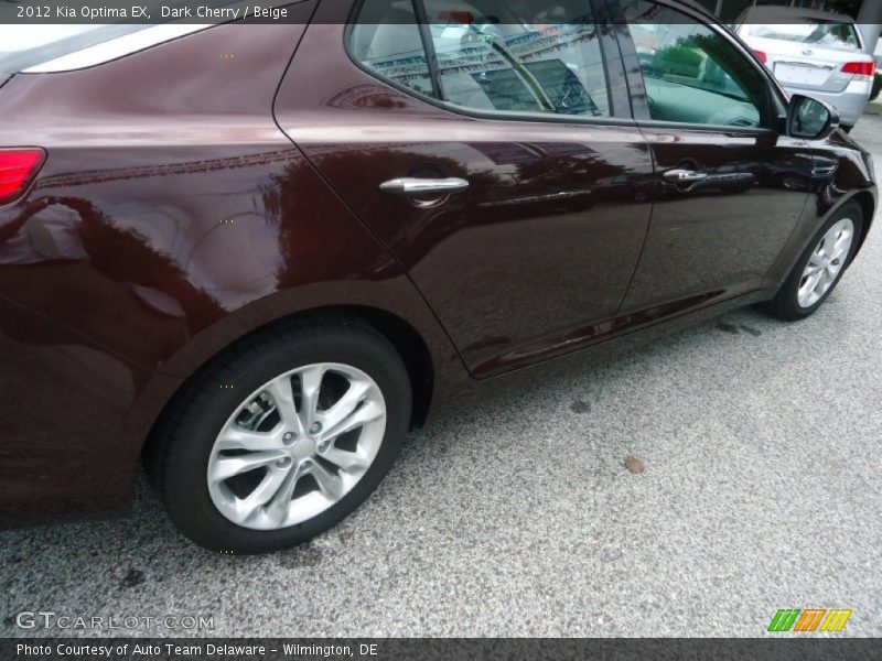 Dark Cherry / Beige 2012 Kia Optima EX