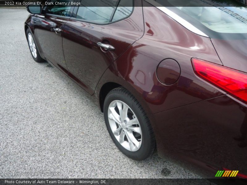 Dark Cherry / Beige 2012 Kia Optima EX