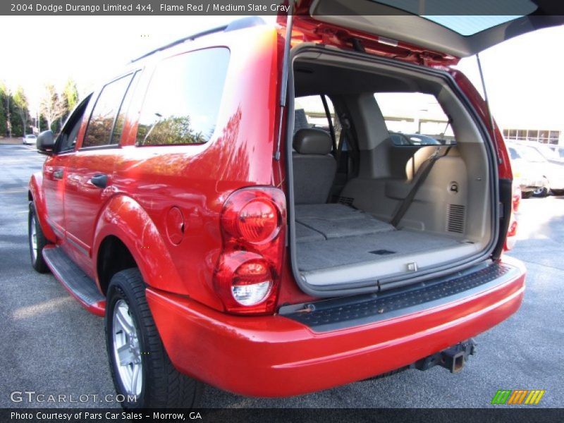  2004 Durango Limited 4x4 Trunk