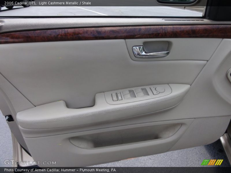Light Cashmere Metallic / Shale 2006 Cadillac DTS