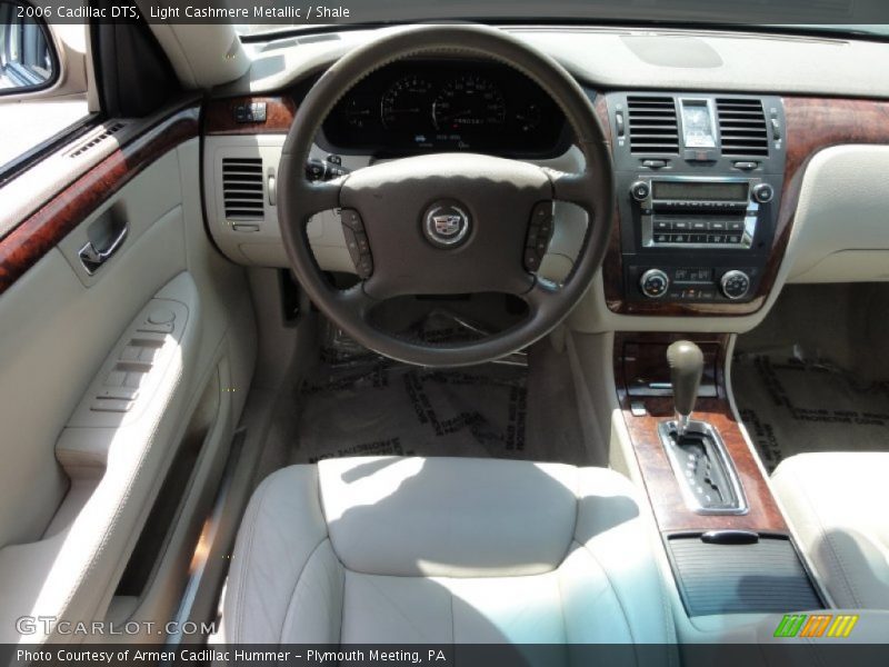 Light Cashmere Metallic / Shale 2006 Cadillac DTS