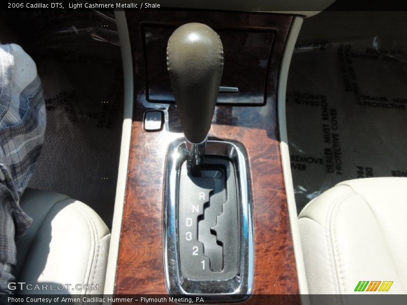  2006 DTS  4 Speed Automatic Shifter