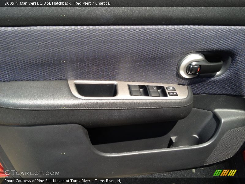Red Alert / Charcoal 2009 Nissan Versa 1.8 SL Hatchback